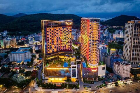 Muong Thanh Ha Long, central 5-star hotel