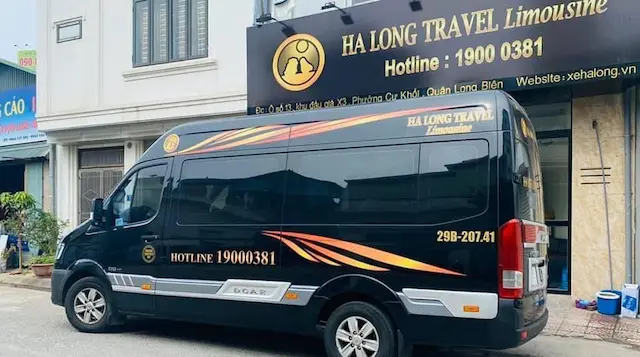 Dịch vụ Xe Limousine Hạ Long Travel là một lựa chọn xuất sắc để trải nghiệm hành trình của bạn.